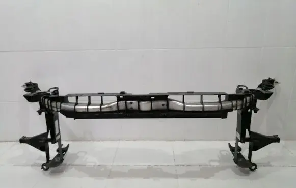 Mercedes-Benz B W246 W242 Front piece kit 