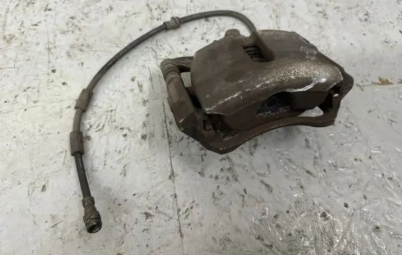 Audi Q2 - Front brake caliper