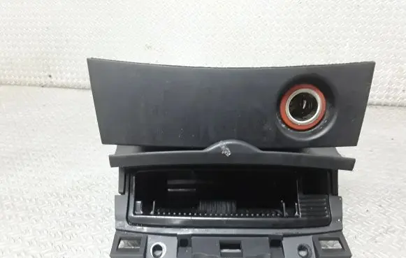 Ashtray (front)