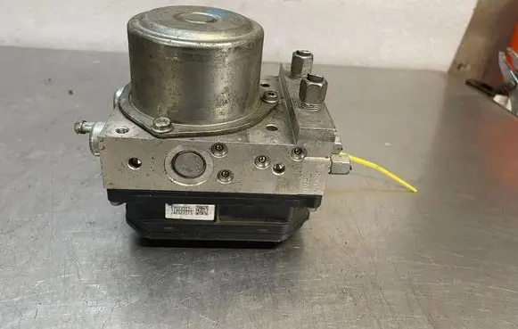 Nissan Qashqai+2 Master brake cylinder DONISSANJUKEI1F15