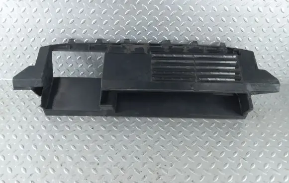 Citroen Berlingo Intercooler air guide/duct channel 9821840980
