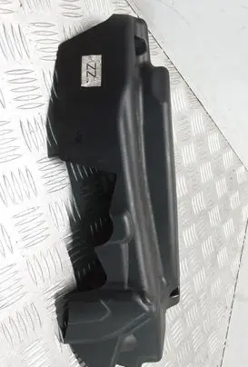 BMW 5 E60 E61 Engine cover (trim) 7788918