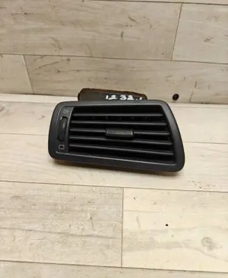 Peugeot 807 Dashboard side air vent grill/cover trim 1484109077 1491964077