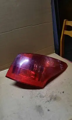 Peugeot 407 Rear/tail lights 03035