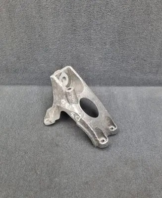Audi A8 S8 D3 4E Gearbox mounting bracket 4E0399114BB 4E0399114AN