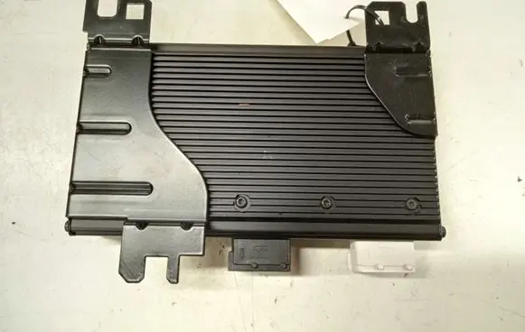 Citroen C5 Sound amplifier 9653383680