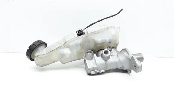 Renault Captur Master brake cylinder 460915817R