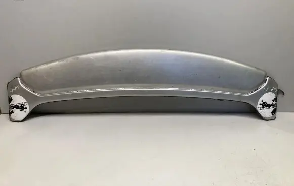 Tailgate/trunk spoiler
