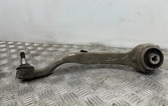 Mercedes-Benz E W212 Front control arm
