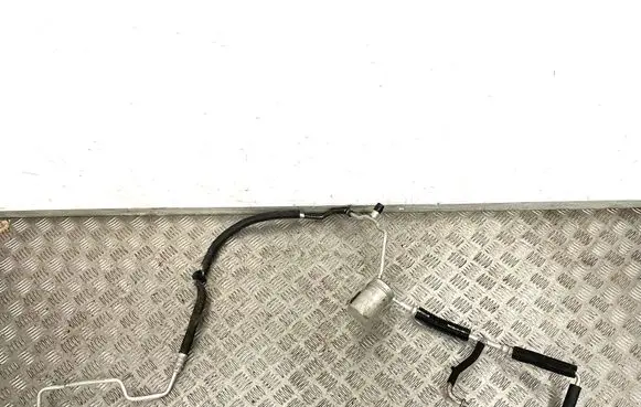 Chevrolet Volt I Air conditioning (A/C) pipe/hose S65829