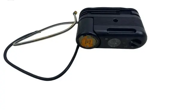 Chevrolet Volt I Tire air pump compressor