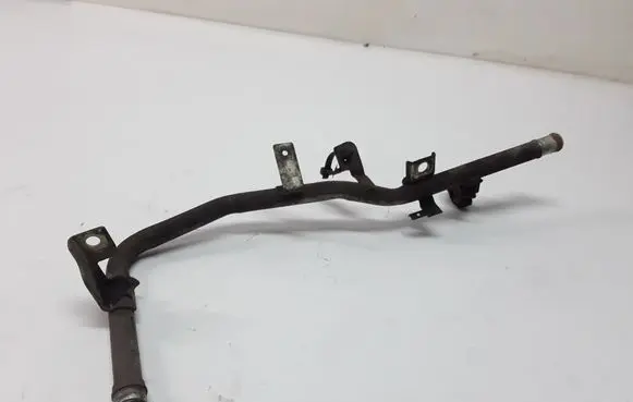 Nissan X-Trail T30 Engine coolant pipe/hose