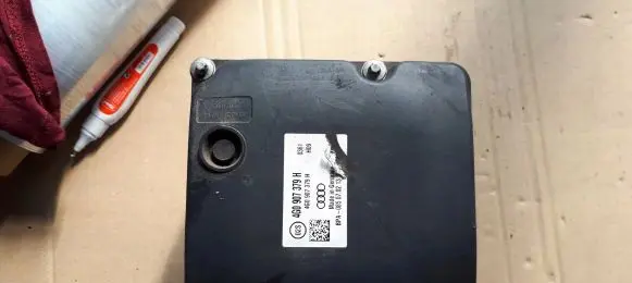 Audi A7 S7 4G ABS Pump 4G0907379H