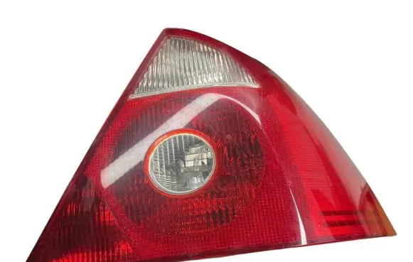 Ford Mondeo Mk III Rear/tail lights 3S7113404A
