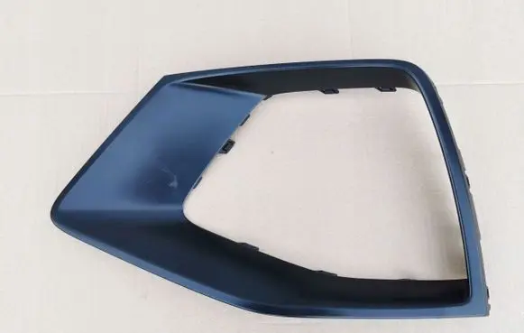 Audi Q8 Front bumper lower grill 4M8853257
