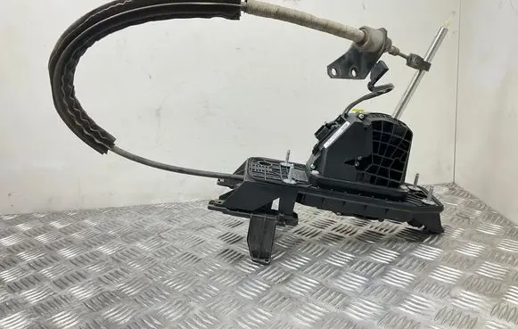 Seat Alhambra (Mk2) Gear shifter/selector 7N2713025D