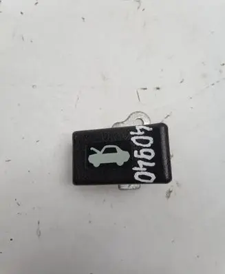 Honda FR-V Engine bonnet (hood) release handle