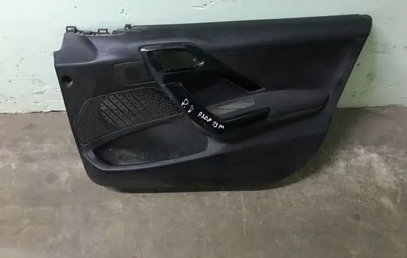 Peugeot 208 Front door card panel trim 96763525ZD