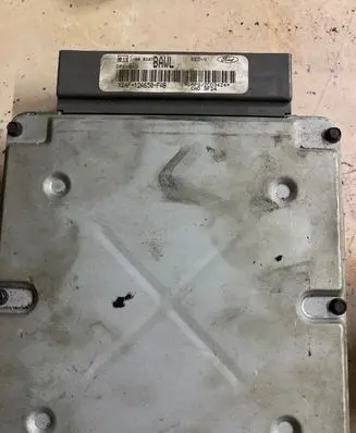 Ford Focus Engine control unit/module XS4F12A650FAB DRPSJ2CD34Z4