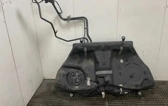 Mercedes-Benz S C217 Fuel tank A2220049699 20140722