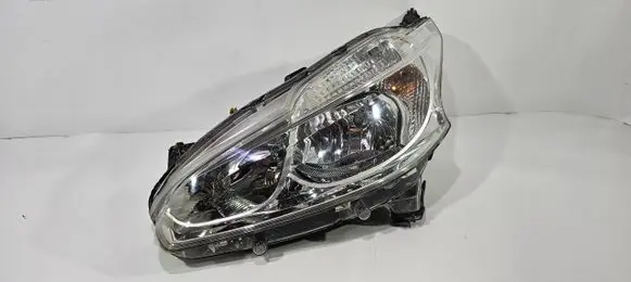 Peugeot 208 I Headlight/headlamp 196845465
