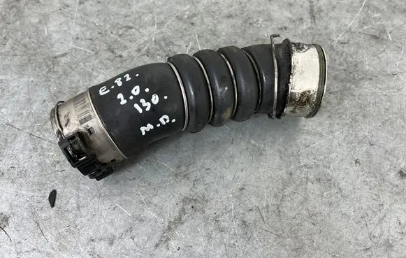 BMW 1 E82 E88 Intercooler hose/pipe 7802752