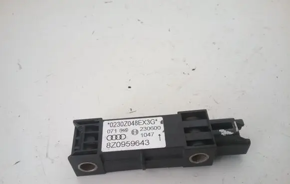 Audi A2 Airbag deployment crash/impact sensor 8Z0959643 0230Z048EX3G 230600