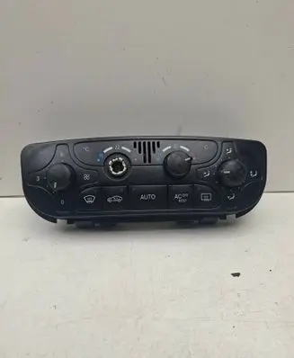 Mercedes-Benz C W203 Climate control unit A2098300385 9140010496