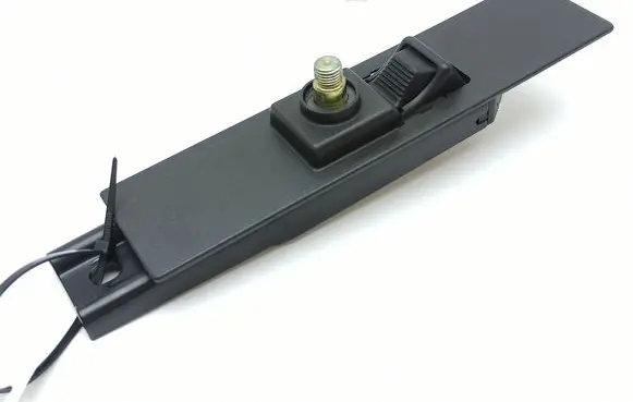 Jaguar XJ X308 Seat belt height adjuster 3205922