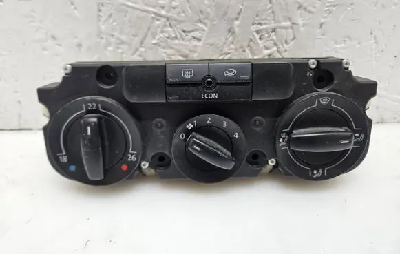 Volkswagen PASSAT B6 Climate control unit 1K0820047CR