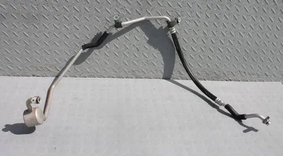 Suzuki Grand Vitara II Air conditioning (A/C) pipe/hose
