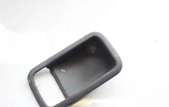 Nissan Serena Other front door trim element