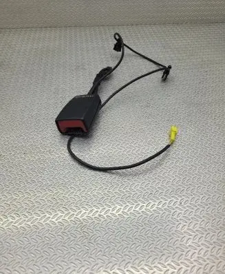 Mercedes-Benz E A207 Front seatbelt buckle A2128601369