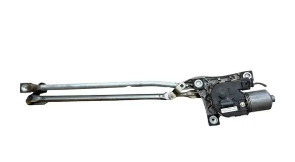 Volvo V50 Front wiper linkage and motor 0390241688 HW3452