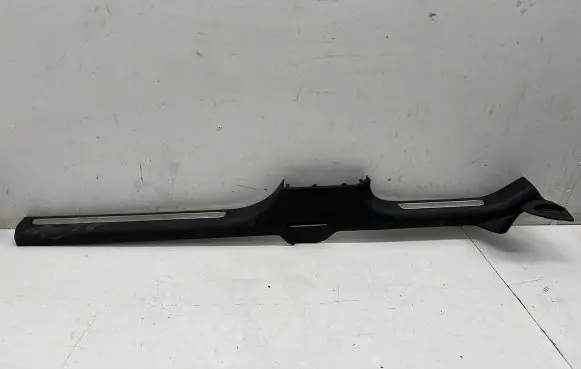 Volkswagen Arteon Shooting Brake Front sill trim cover 3G8853372
