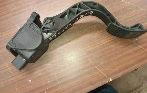 Citroen C4 Grand Picasso Accelerator throttle pedal 0280755044 9654725380
