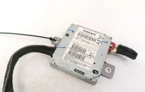 Antenna control unit