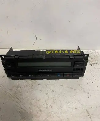 Skoda Octavia Mk1 (1U) Climate control unit CLIMATRONIC