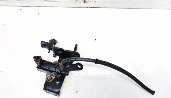 Isuzu D-Max Valve vacuum 