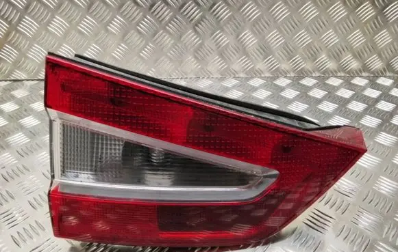 Ford Galaxy Tailgate rear/tail lights 162497
