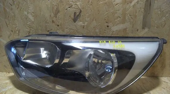 KIA Rio Headlight/headlamp 921011WXXX