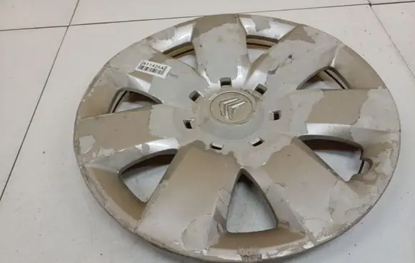 Citroen Berlingo R15 wheel hub/cap/trim 9681762280