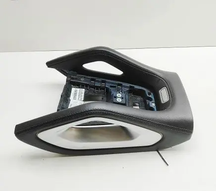 Mercedes-Benz GLE W167 Other center console (tunnel) element A1676801601