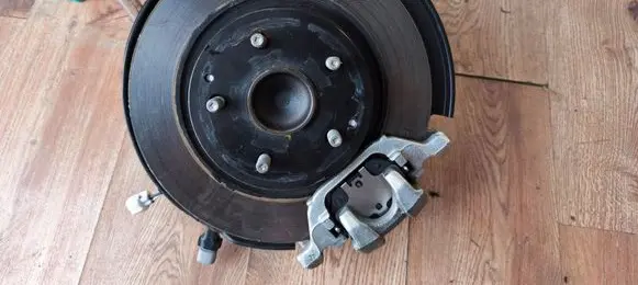 Toyota C-HR II Rear wheel hub spindle/knuckle 