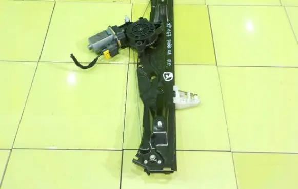 Ford Ka Front door window regulator with motor PRZOD XP167