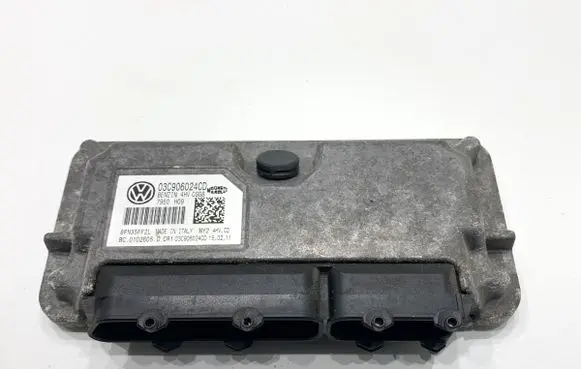 Seat Ibiza IV (6J,6P) Engine control unit/module ECU 03C906024CD