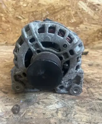 Renault Clio IV Generator/alternator 231008593R B314V90 F000BL0410