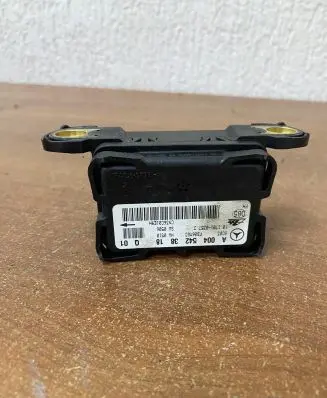 Mercedes-Benz R W251 ESP acceleration yaw rate sensor A0045423818 10170701052