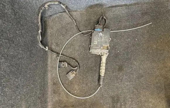 Chevrolet Camaro Hand brake control module 23432308 688250455 20040307