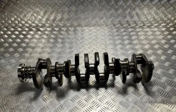 BMW X3 G01 Crankshaft 7643257